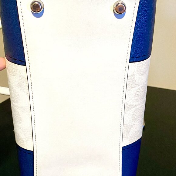 ‼️SOLD‼️Coach Bennet - Picture 5 of 5